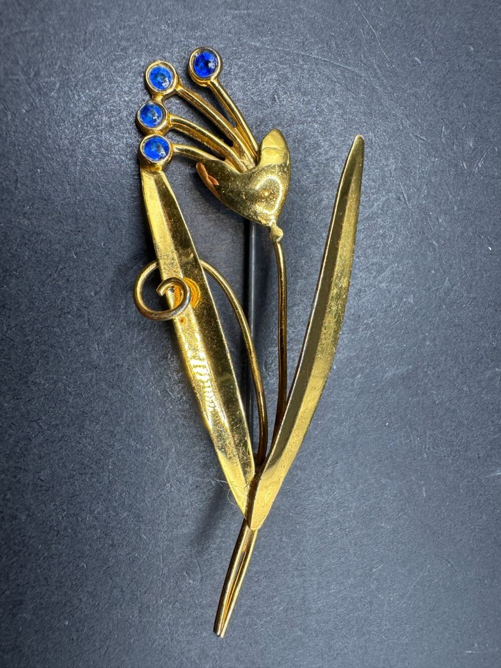 Vintage Gold Wash Sterling Silver 925 Sapphire Blue Crystal Floral Brooch Pin